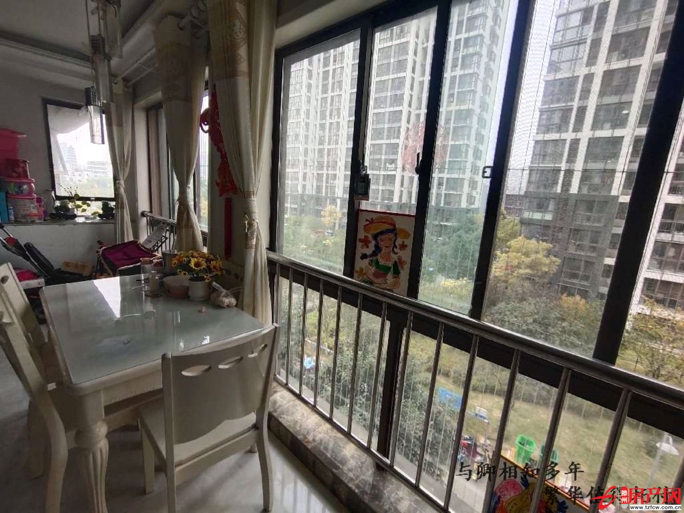 遠航第一國際，精裝修三室，小區(qū)中心，多層后面